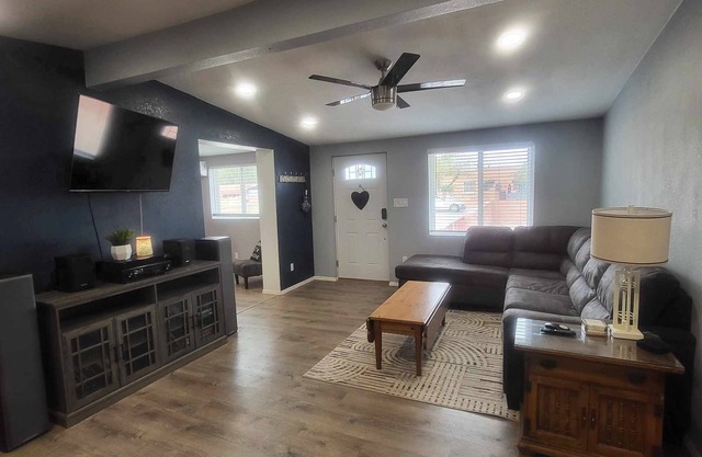 Charming Oasis in the Heart of Sunnyside, Tucson