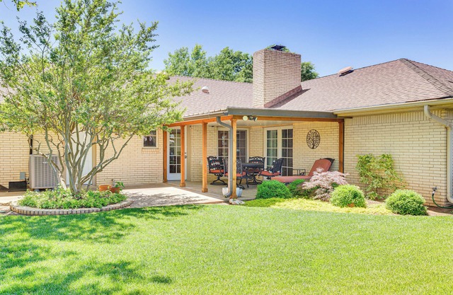 Charming Oklahoma City Home ~ 11 Mi to Downtown!