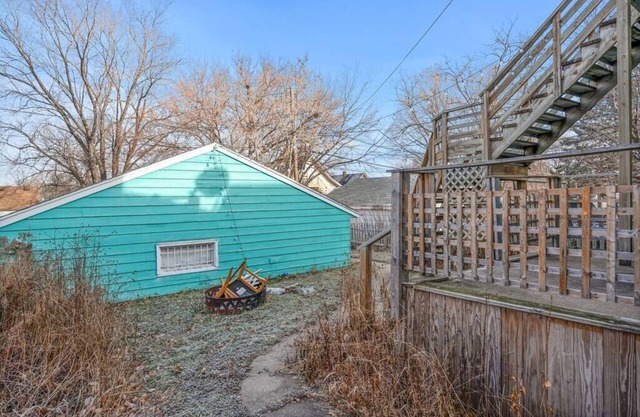 Charming Parisian Retreat in St. Paul: 4BR/2 bath