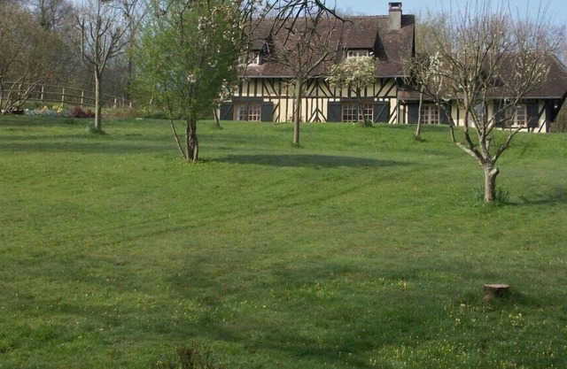 Charming property in the countryside near the Cabourg sea Sleeps 7-14
