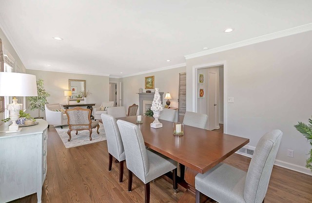 Charming Ranch with Great Vibes-All Bedrooms on Main Level- Short Walk to Eclectic Eateries & Drinks
