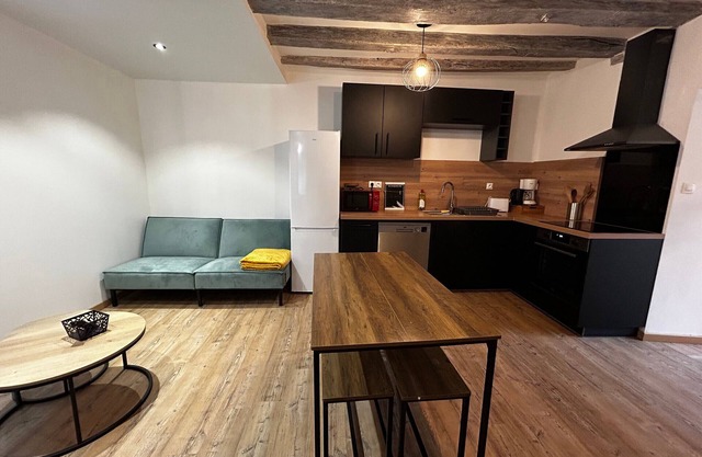 Charming renovated T3 house with garden in Vicq-sur-Gartempe, near La Roche-Posay