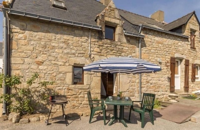Charming Renovated Cottage Near the Sea in Piriac-sur-Mer