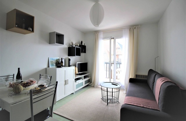 Charming resort 150m from the beach