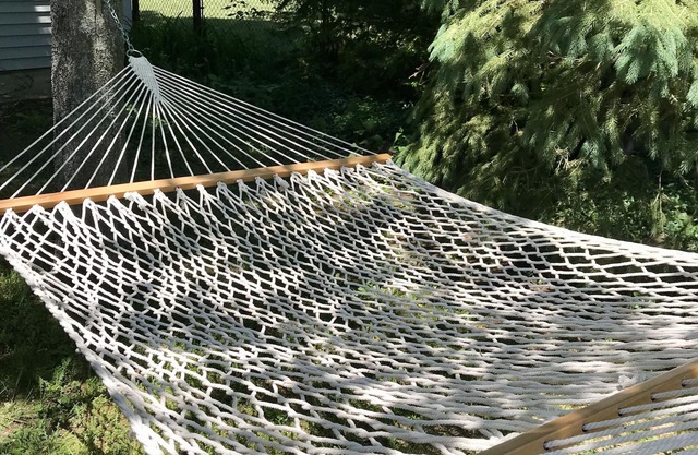 Charming Southampton Cottage - just steps to South Beach!