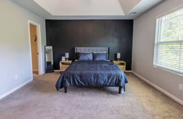 Charming Spacious 4-Bedroom Home, Fenced Backyard In Quiet Columbia Neighborhood