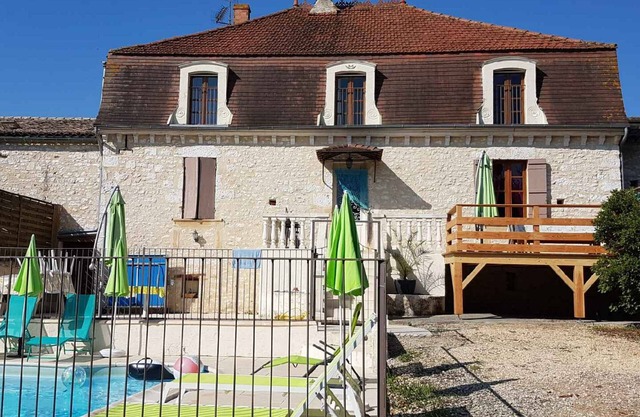 Charming Stone House with Private Pool in Dordogne Countryside