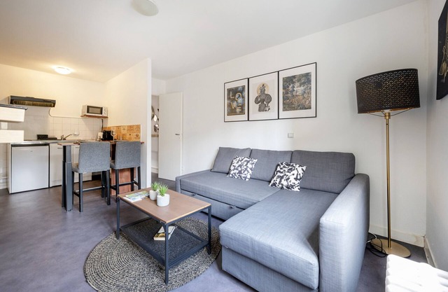 Charming studio in Bordeaux city center