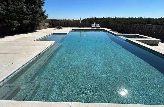 Charming studio with WiFi, AC and a pool in fabulous Oakdale