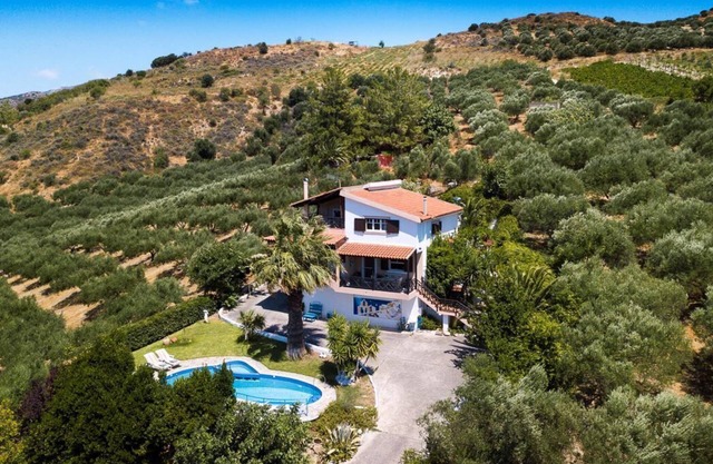 Charming Villa Maria