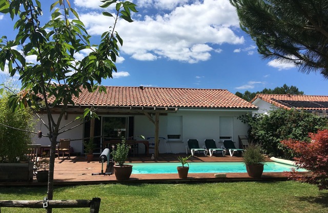 Charming villa with heated pool