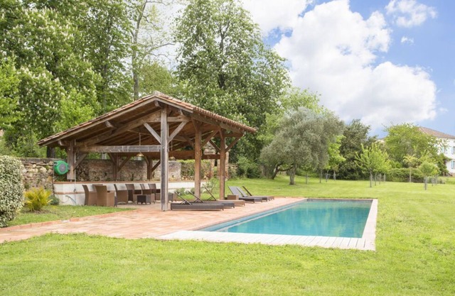 Chateau Siregarde - Eleven Bedroom Castle, Sleeps 17