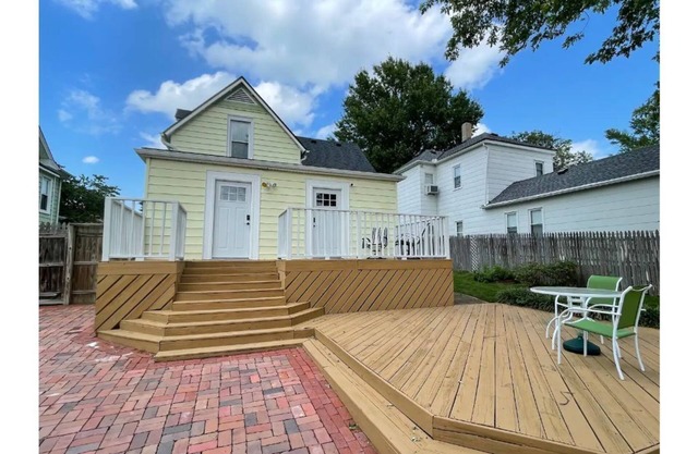 Cheerful 4 bedroom close to historical/sport sites