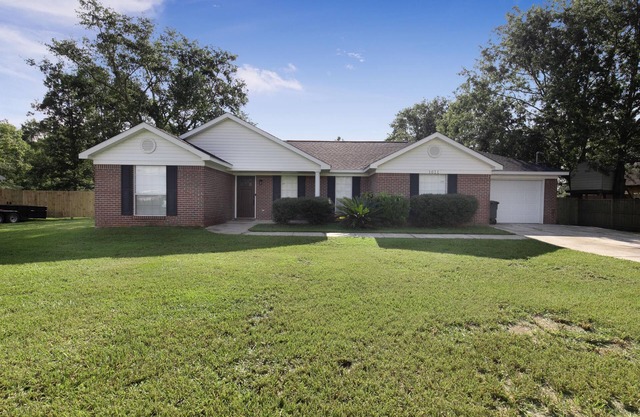 Cheerful home near OWA amusement & sports complex - Smoke free property