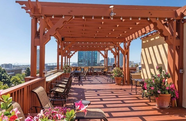 Chic 1-bedroom with AC, WiFi, fitness room in pleasant San Diego