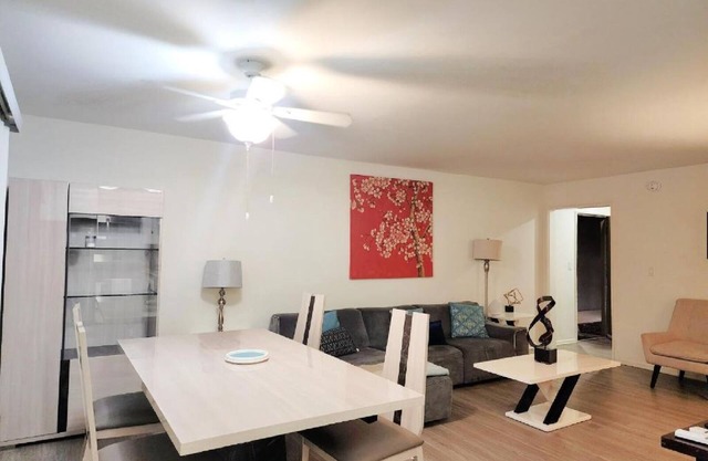 Chic 2-bedroom Residences with WiFi, AC in lovely Los Angeles