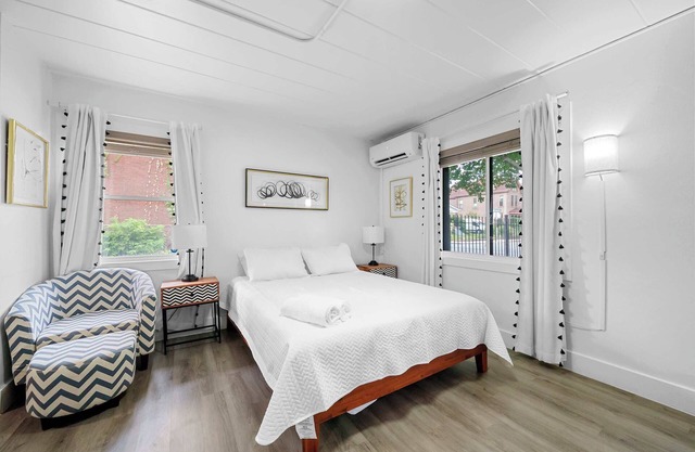 Chic City Retreat 87