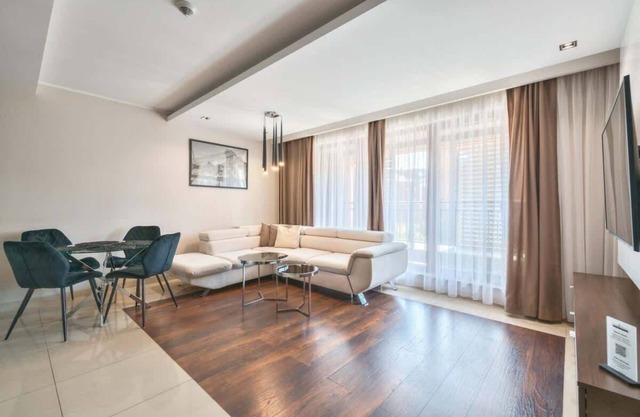 Chmielna 63 | Unique Apartment | Wi-Fi