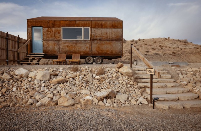 Cholla Tiny Home - Soaking Included
