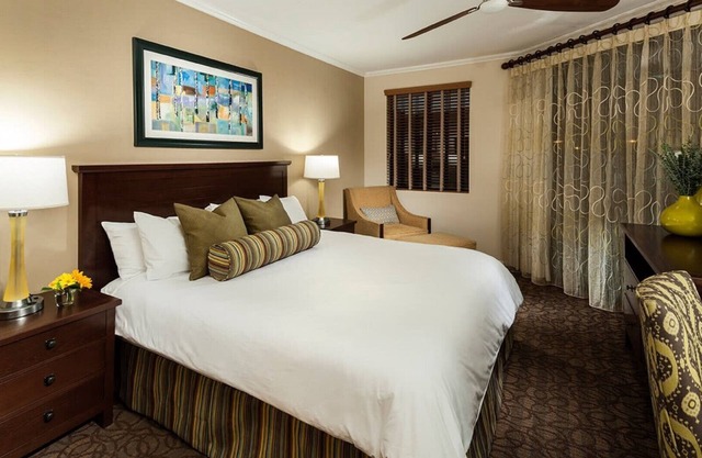 Christmas Welk San Diego California 2 bedroom Lock Off