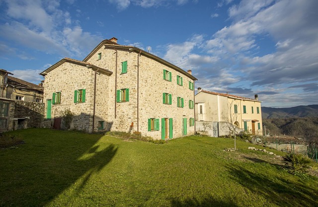 Cinque Terre Eos, a romantic gataway into nature