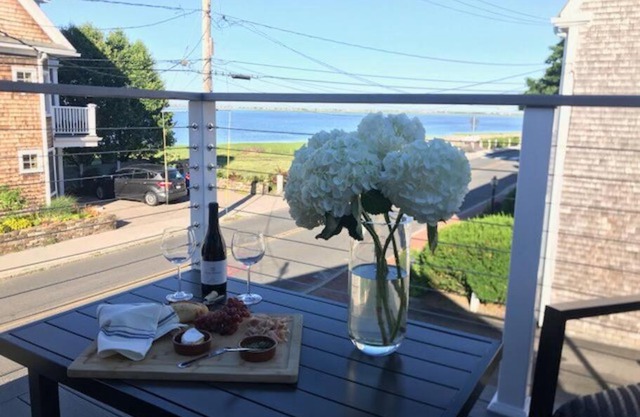 Circa 1725 home w/Roof Deck and Water Views
