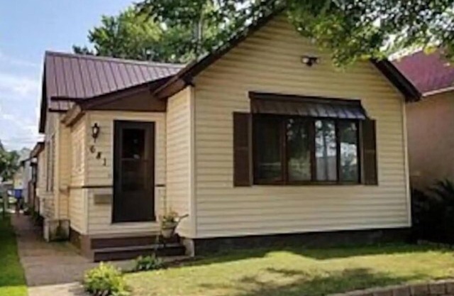 "Circa 1900 Home in Downtown Winona "
