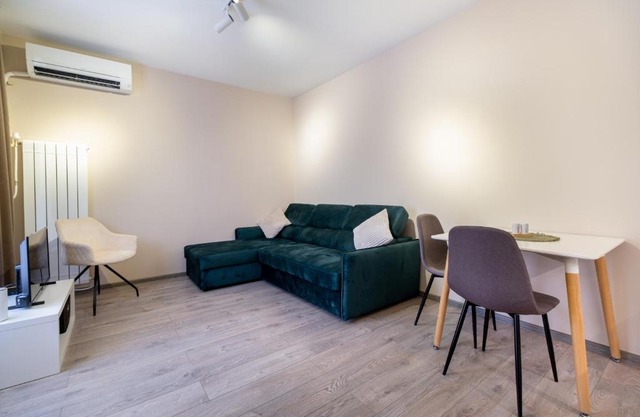 City center 1-Bedroom Apartment