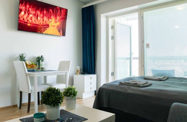 City center brand new studio @2022