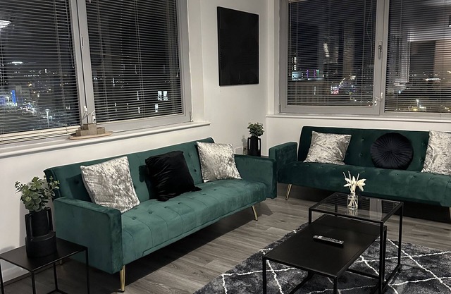 City Centre Luxury 2 Bed Apartment Free Parking