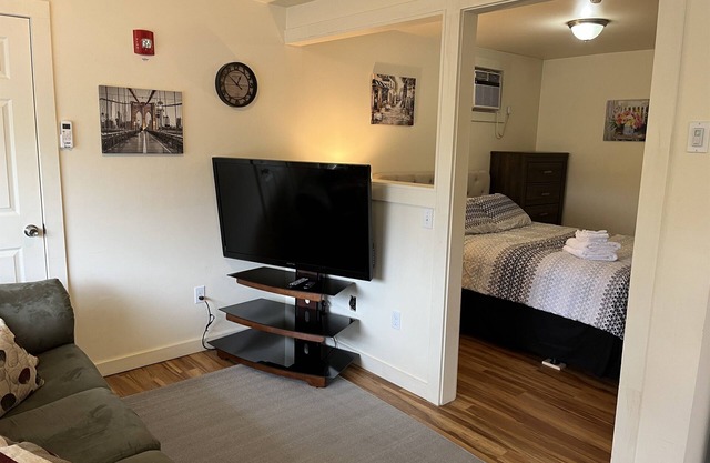 City Fox 3, #3 of 4 recent renovation in Oneonta, convenient to All Star Village