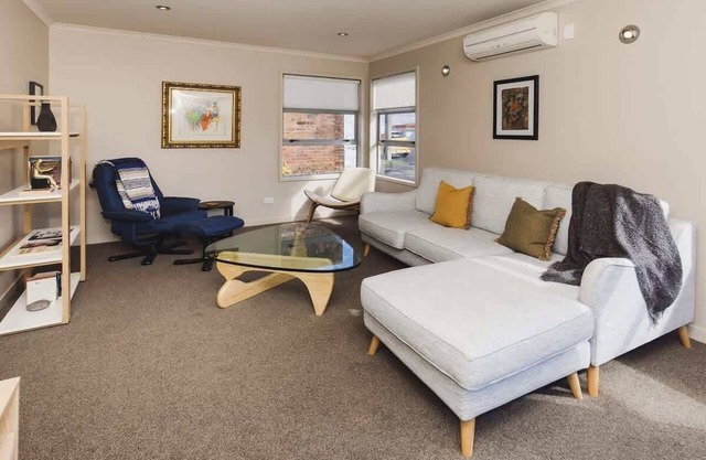 City Sails - 3 BR townhouse in central New Plymouth