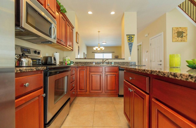 Clancey's Place, a 3-bedroom luxury townhouse near Notre Dame & St. Mary’s!