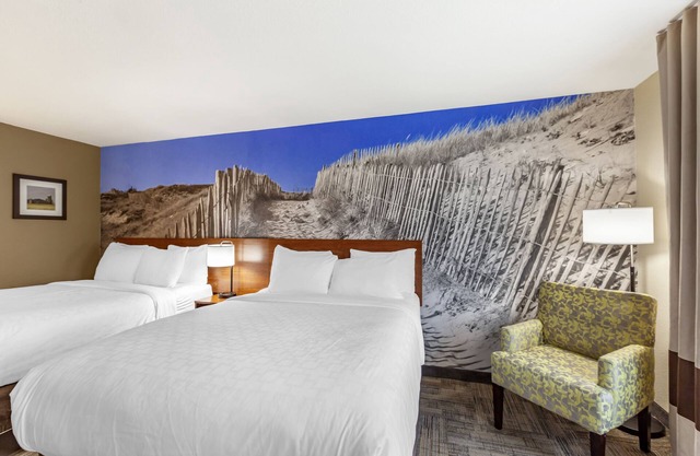 Clarion Pointe Racine - Mount Pleasant