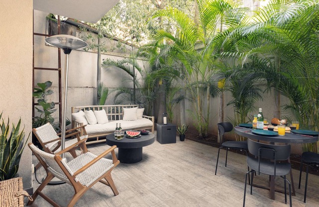 Classy 1 BR Apt w Private Balcony in City Center by Sea N' Rent