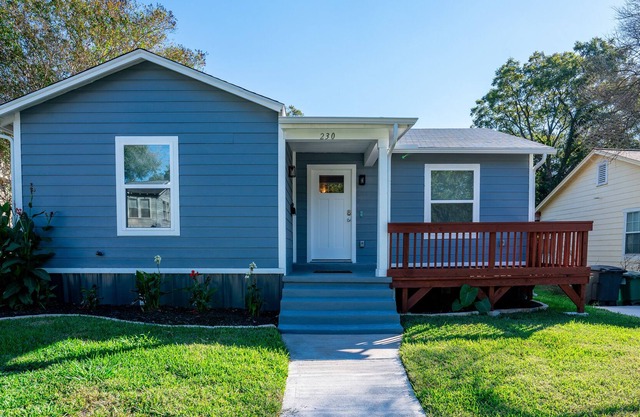 Clean and cozy, near museums and downtown