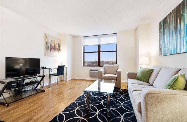 Clean&Comfy 1BR w/Full kitchen & Washer/D | Mins to NYC