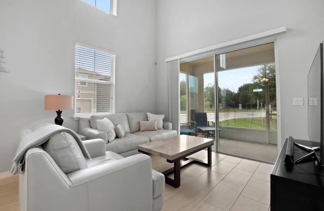 Clean, Elevated Townhome with 3 Bedrooms