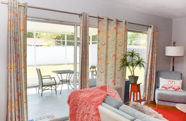 Clearwater Vacation House/Private Home Minutes From Beaches