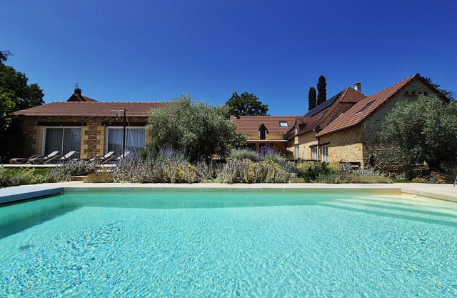 Clos Lamonzie - 4 air-conditionned bedrooms - private & heated pool