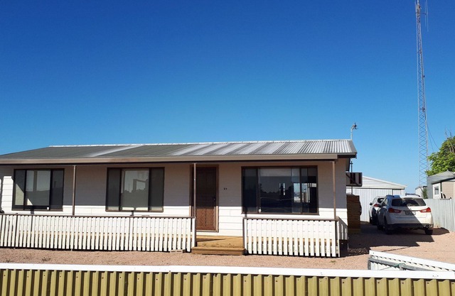 Close to All Wallaroo