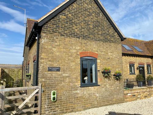 Coachman's Cottage - Ukc2773