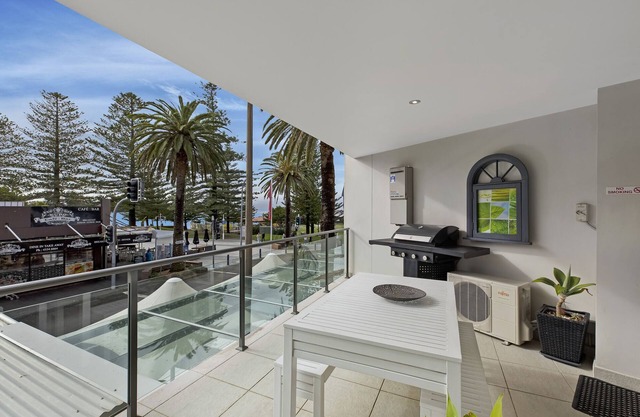 Coast Luxury Apartment 3