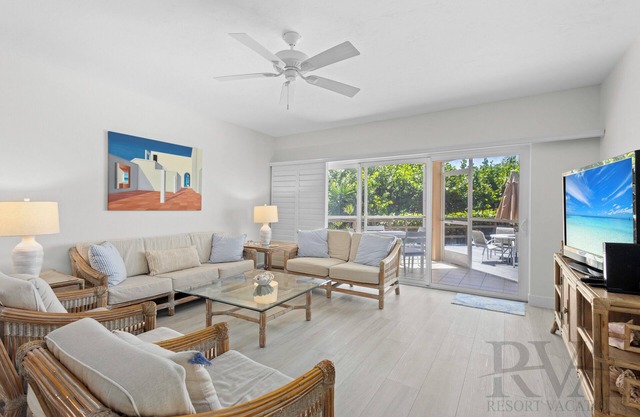 Coastal Serenity Sea Twig 102-Beachfront Condo w Private Lanai & Pool by RVA