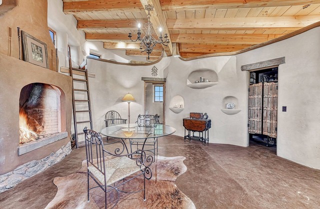 Cob Cottage Getaway
