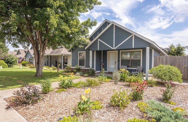 Coler Craftsman - Your home base in Bentonville!