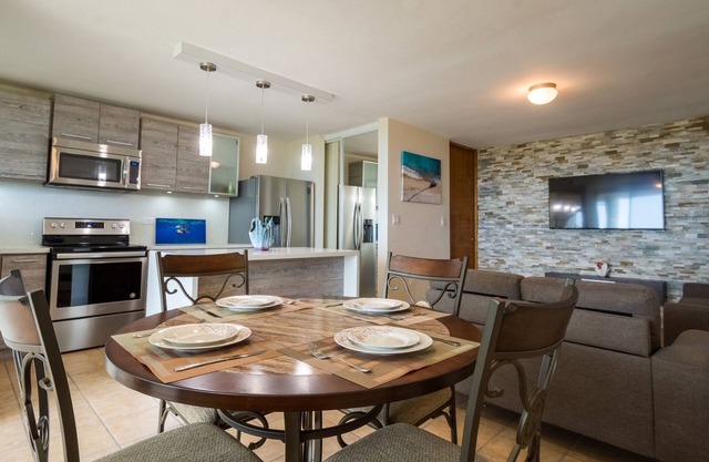 COMBATE BEACH! SERENITY! PENTHOUSE WITH ROOF TERRACE! NEAR ALL BEACHES!