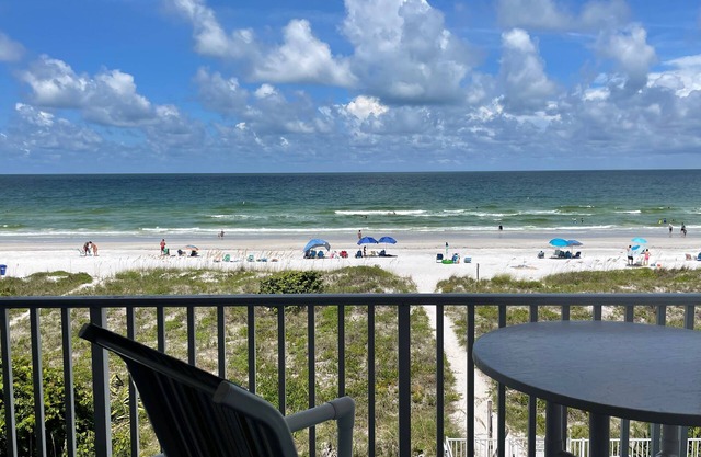 Come for the Beach, Stay for the Food! - Private elevator - Sea Isle Villas, IRB
