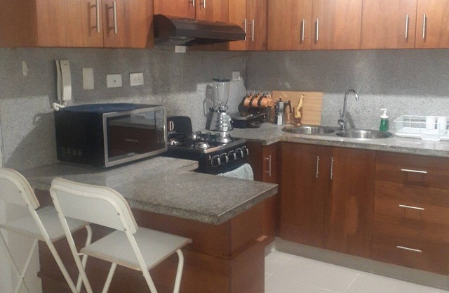 Comfortable 3 Rooms with pool, Wifi, 1st level