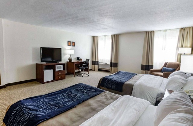 Comfort Inn Kearney - Liberty